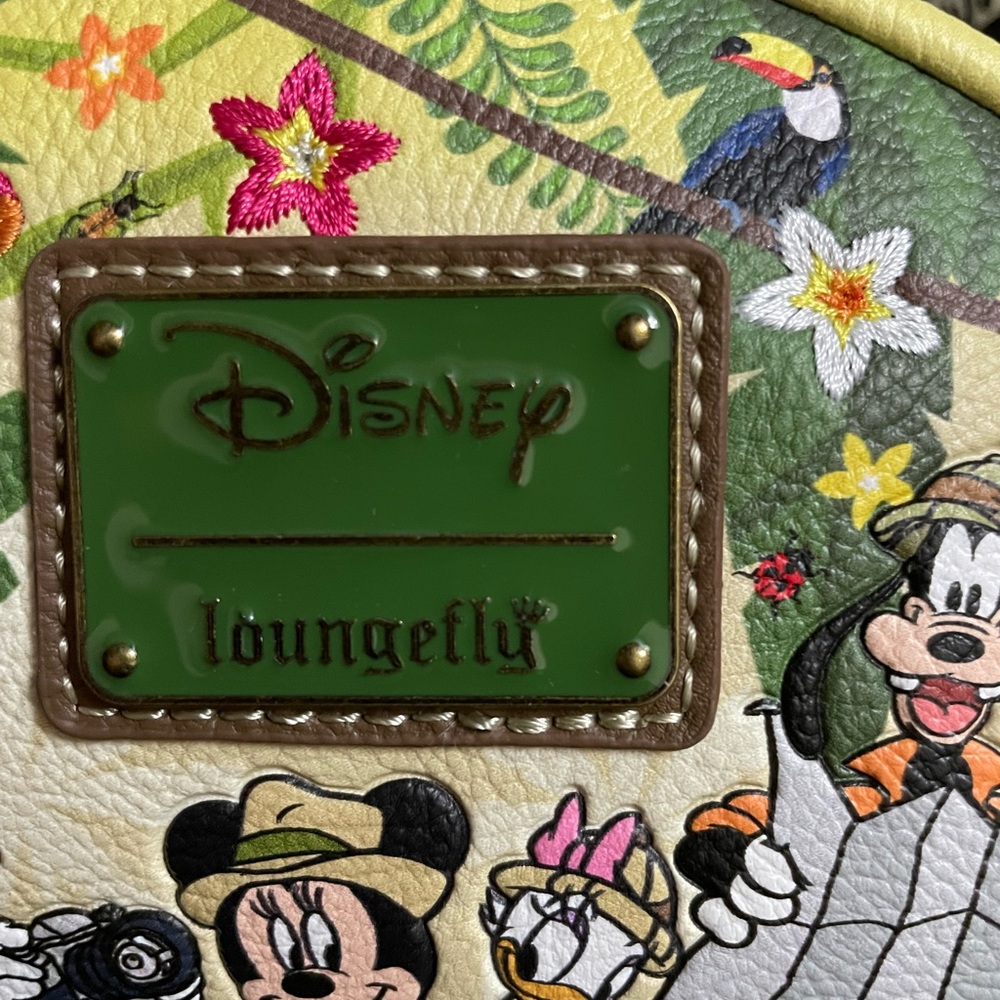 NEW! Loungefly Disney Mickey & Friends Jungle NWT Backpack GLOW IN THE DARK - Picture 9 of 9